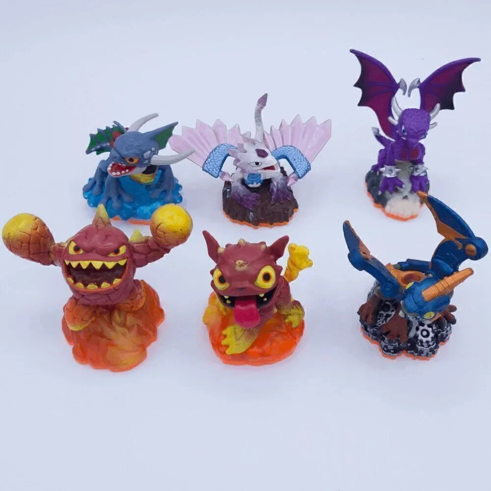 Xbox 360 Skylanders Giants, with the portal controller, 12 figures, and 1 magic